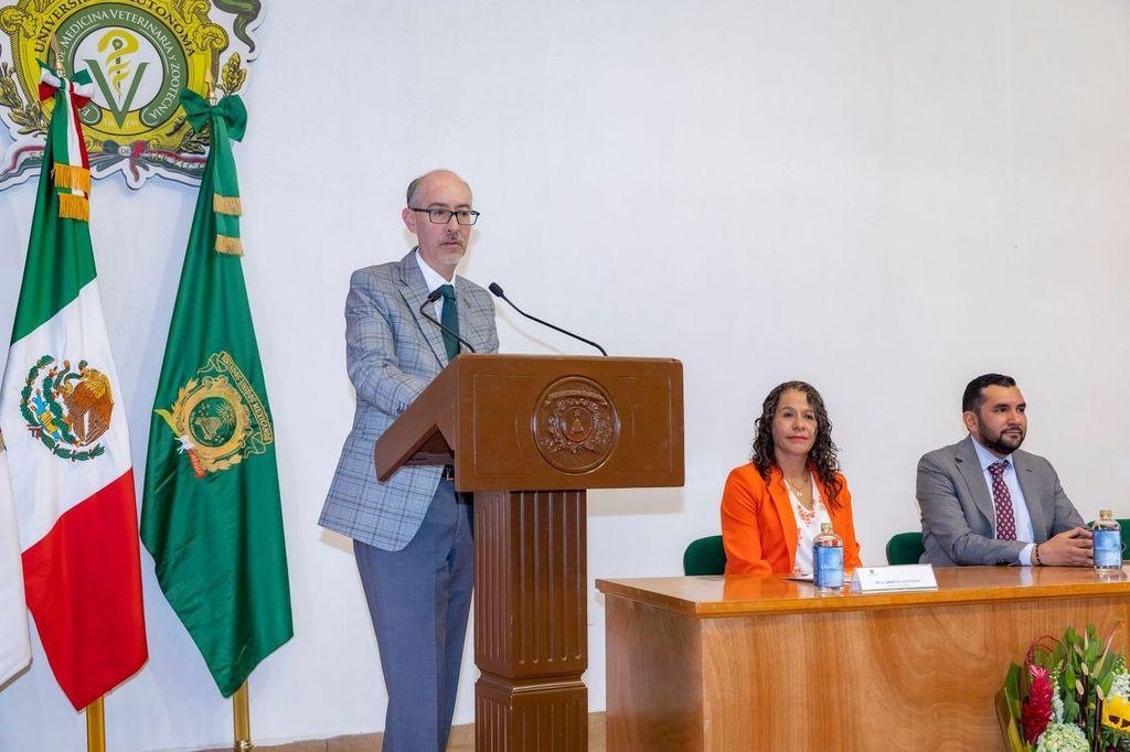 ICAR DE LA UAEMéx, NODO CIENTÍFICO DE VANGUARDIA: RECTOR CARLOS BARRERA