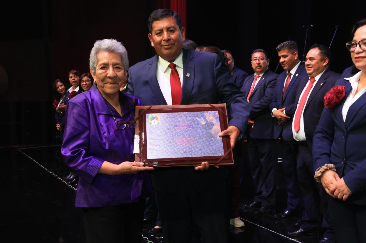 SMSEM RECONOCE TRAYECTORIA DE DOS MAESTRAS SINDICALISTAS DEL SIGLO XXI